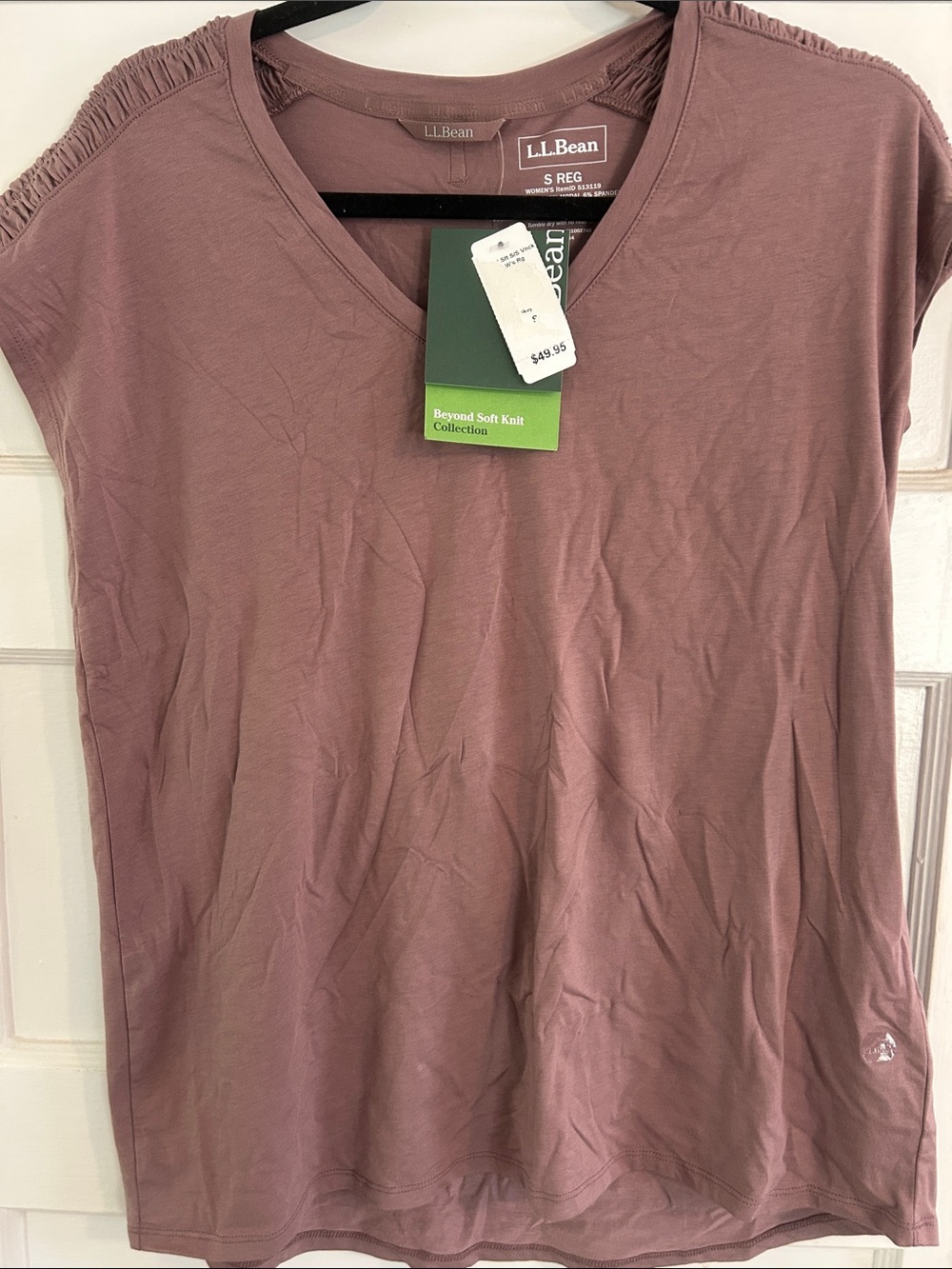 L.L. Bean Women's Dusty Rose V‑Neck Tank Top